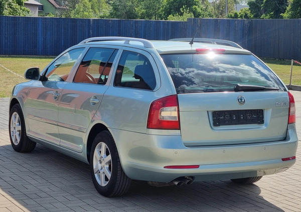 Skoda Octavia cena 19900 przebieg: 193000, rok produkcji 2009 z Żary małe 704